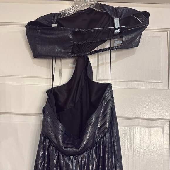 Ramy Brook Black One Shoulder Gown Off the Shoulder Prom Dress - Picture 4 of 6